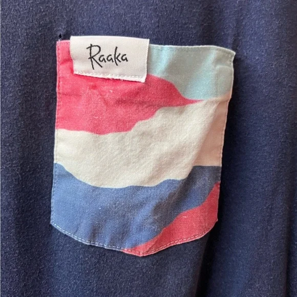 Bundle of 4 Men’s Graphic and Striped T-Shirts Set. All size Mdeium - Picture 8 of 8